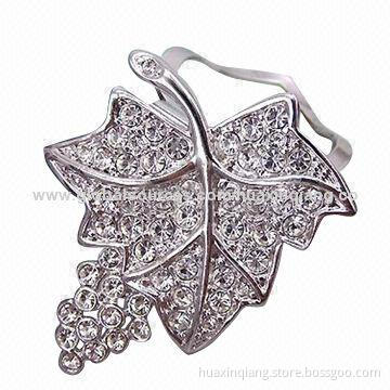 USB flash drive, diamond leaf style, USB 2.0, 5-year warranty